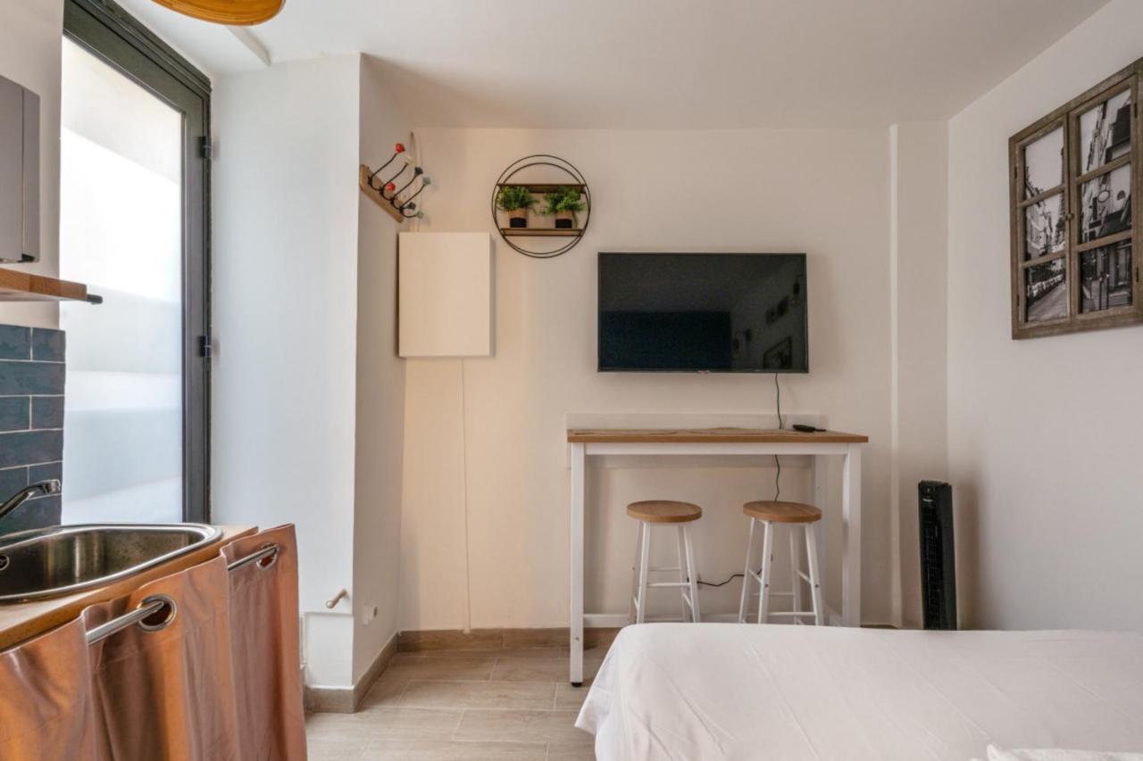 Studio In The Marais District - Paris - Welkeys Apartment Luaran gambar